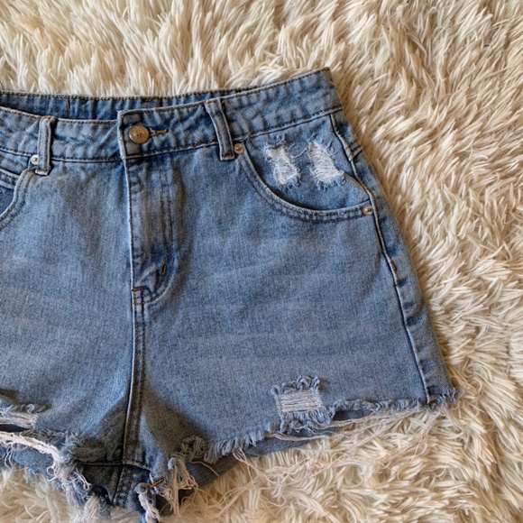 Princess Polly High Waisted Distressed Shorts - Picture 2 of 9